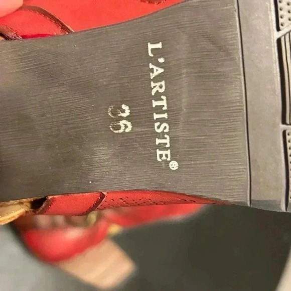 L’Artiste by Spring Step Womens Leather Ankle Bootie red - Picture 4 of 6